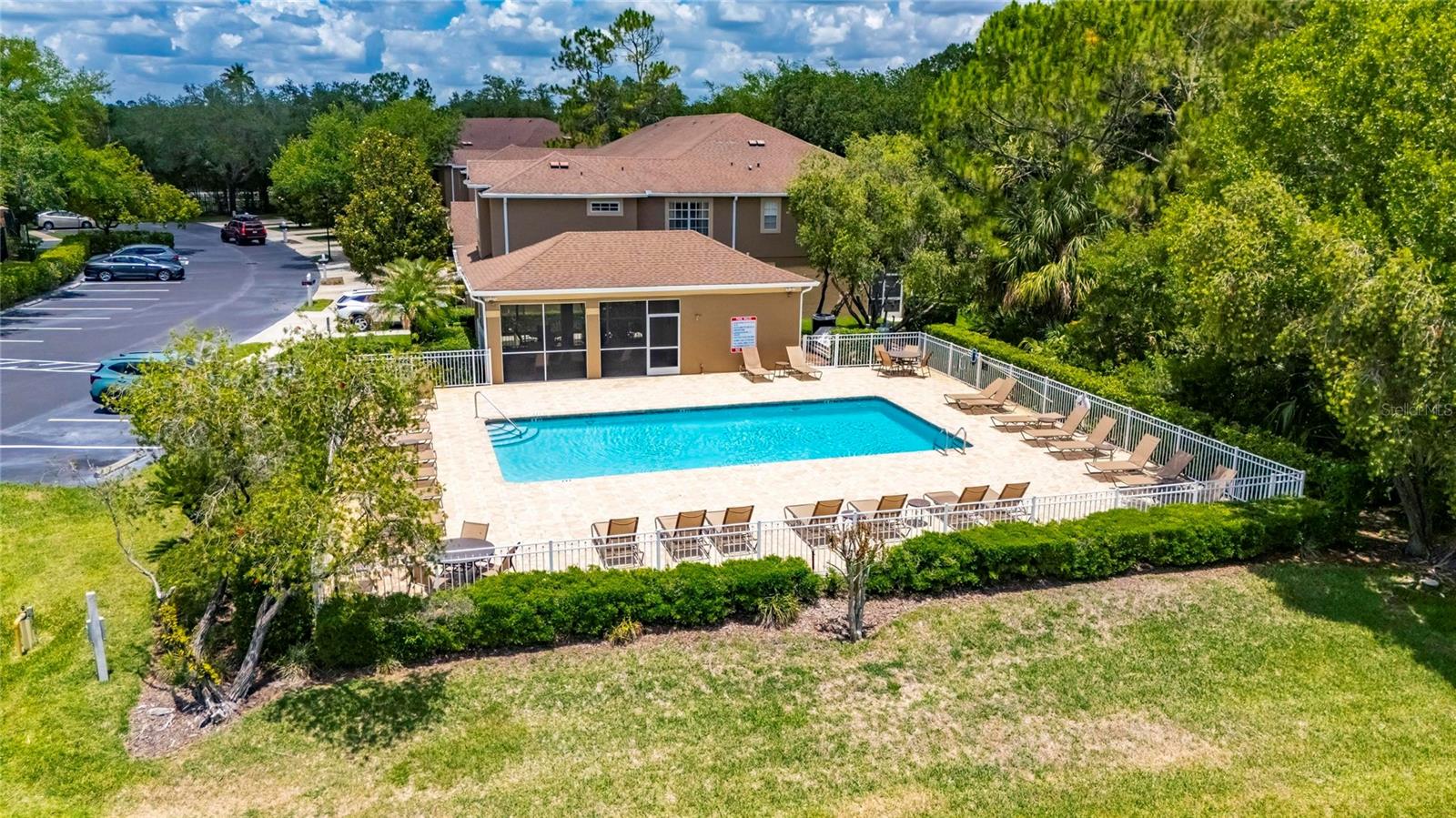 Promenade Community Pool