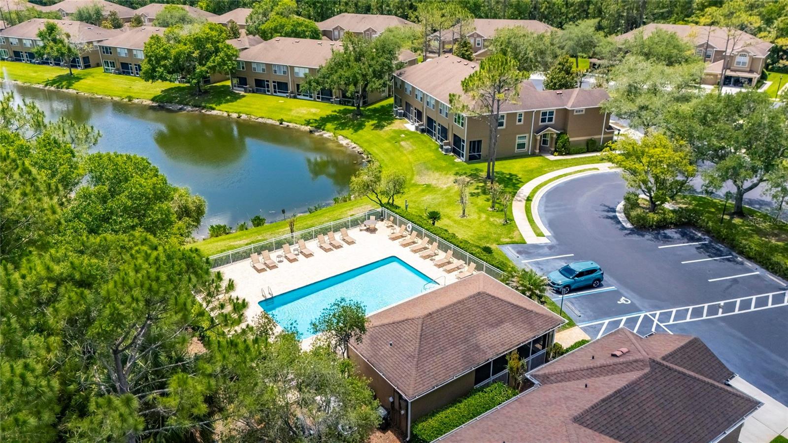 Promenade Community Pool