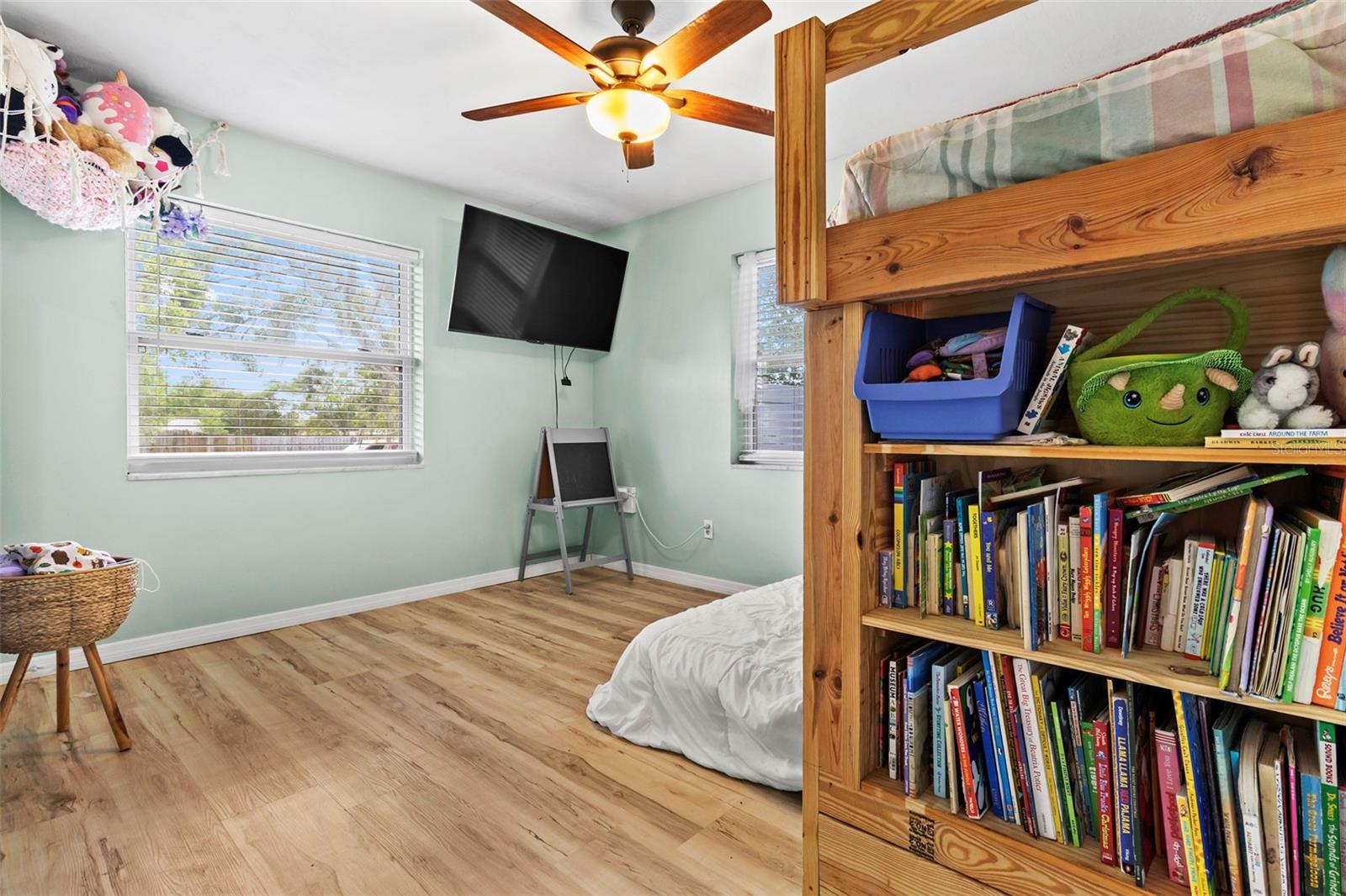 W7885962