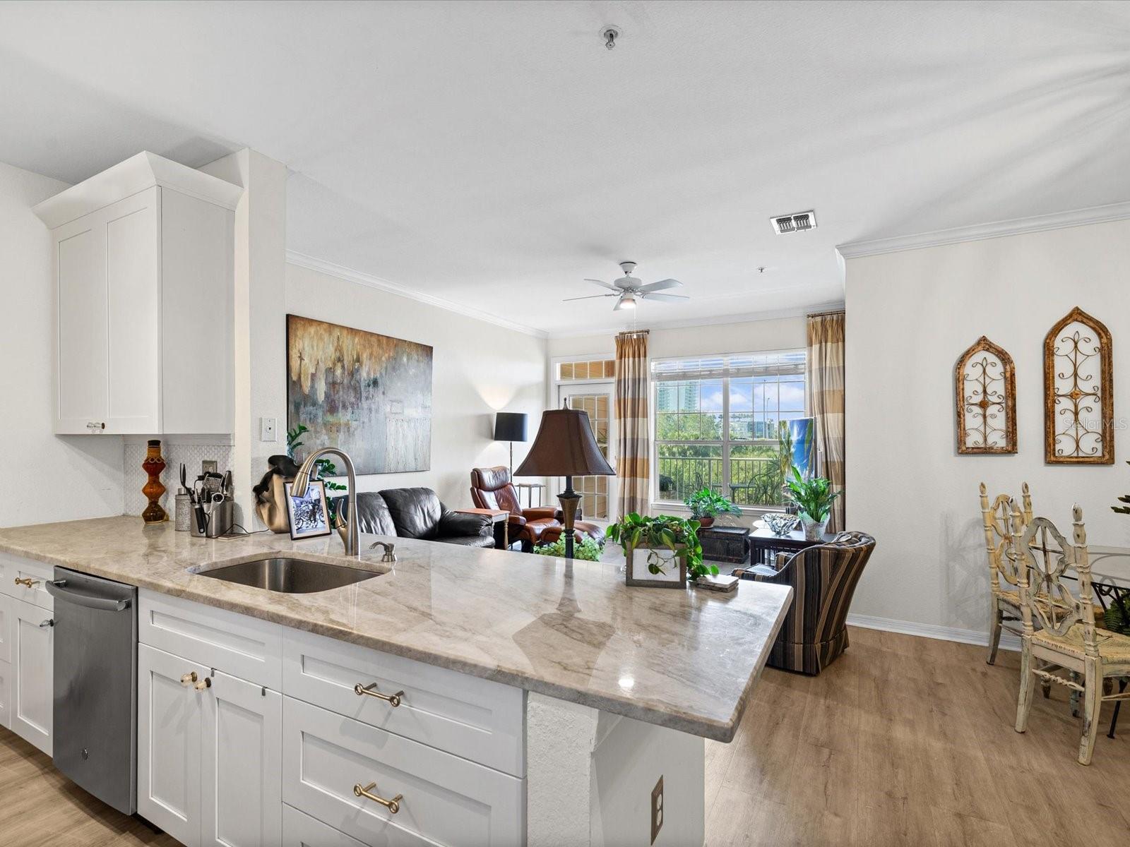 Professionally renovated condo with quartzite counters