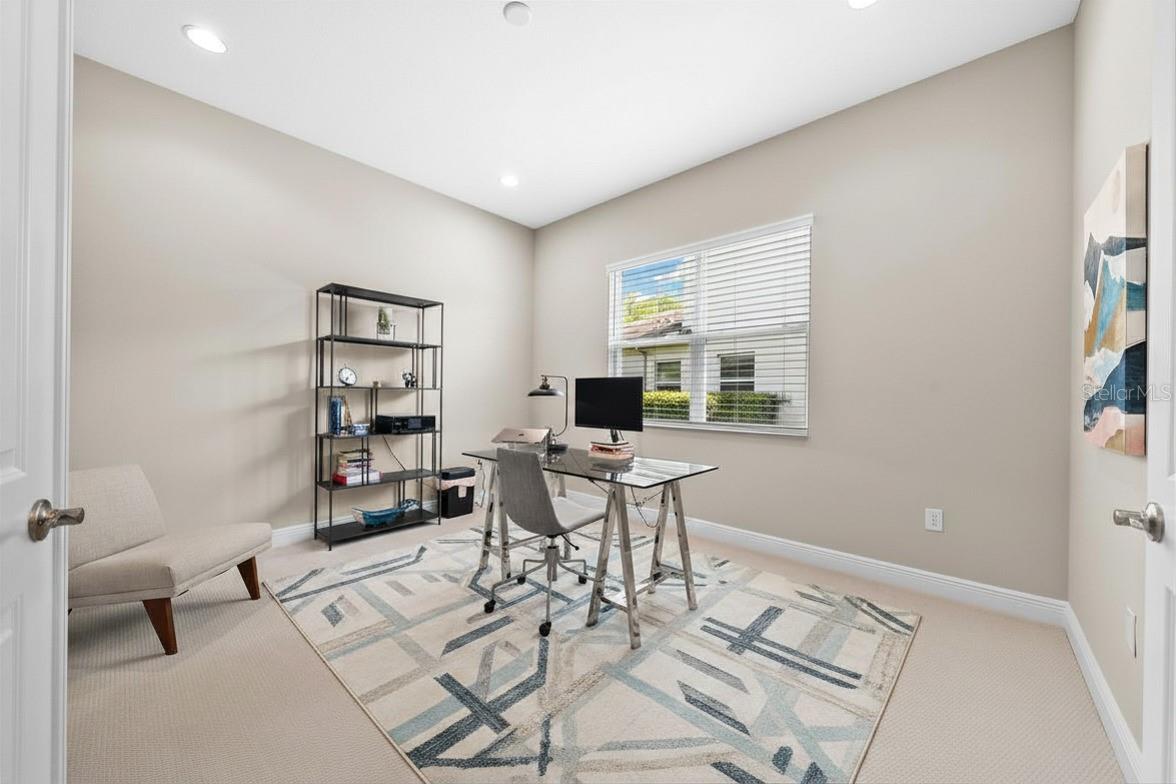 Office/Bonus Guest Room on 1st floor