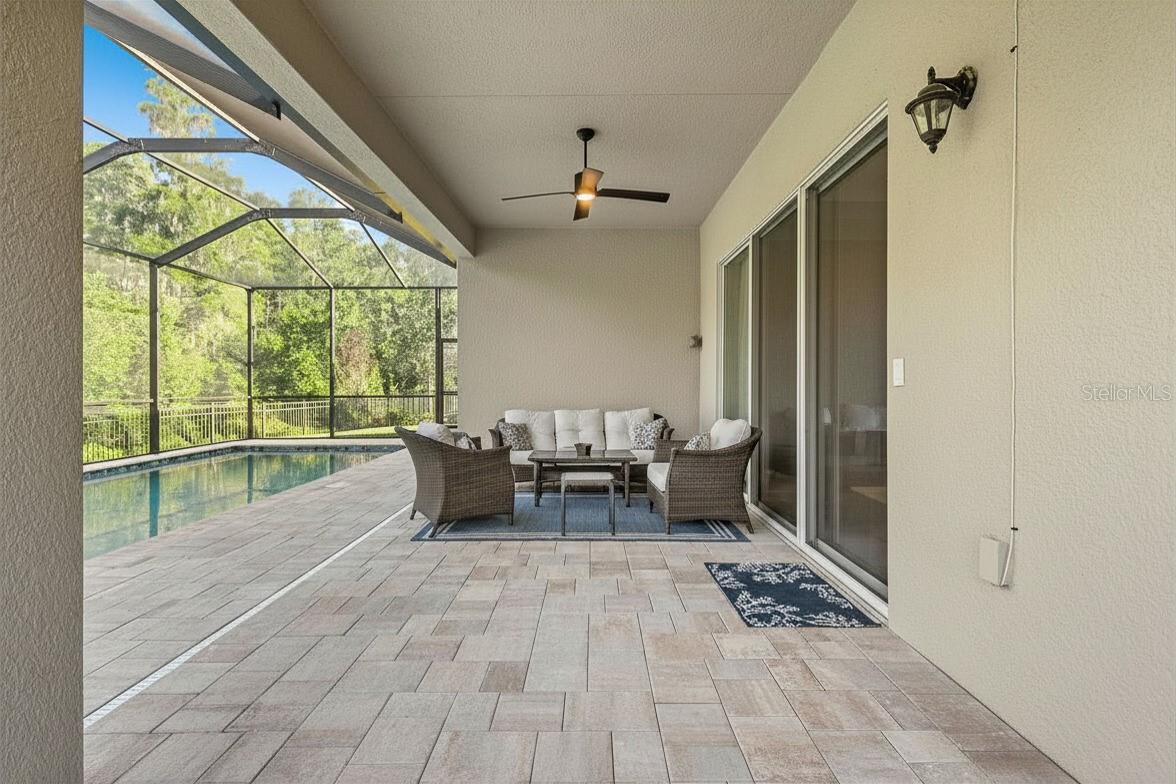 Screened in Lanai