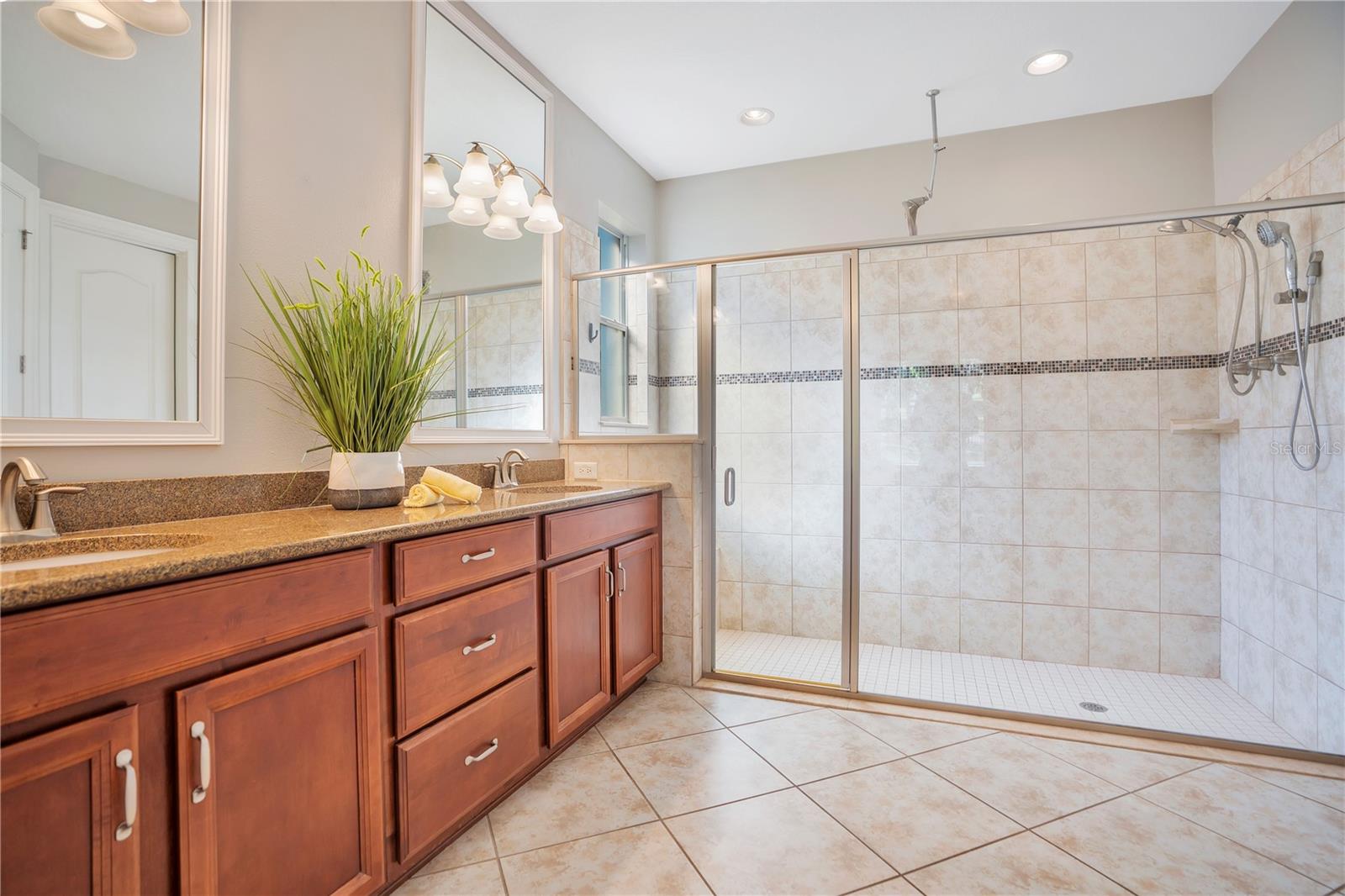Primary Bedroom Bath