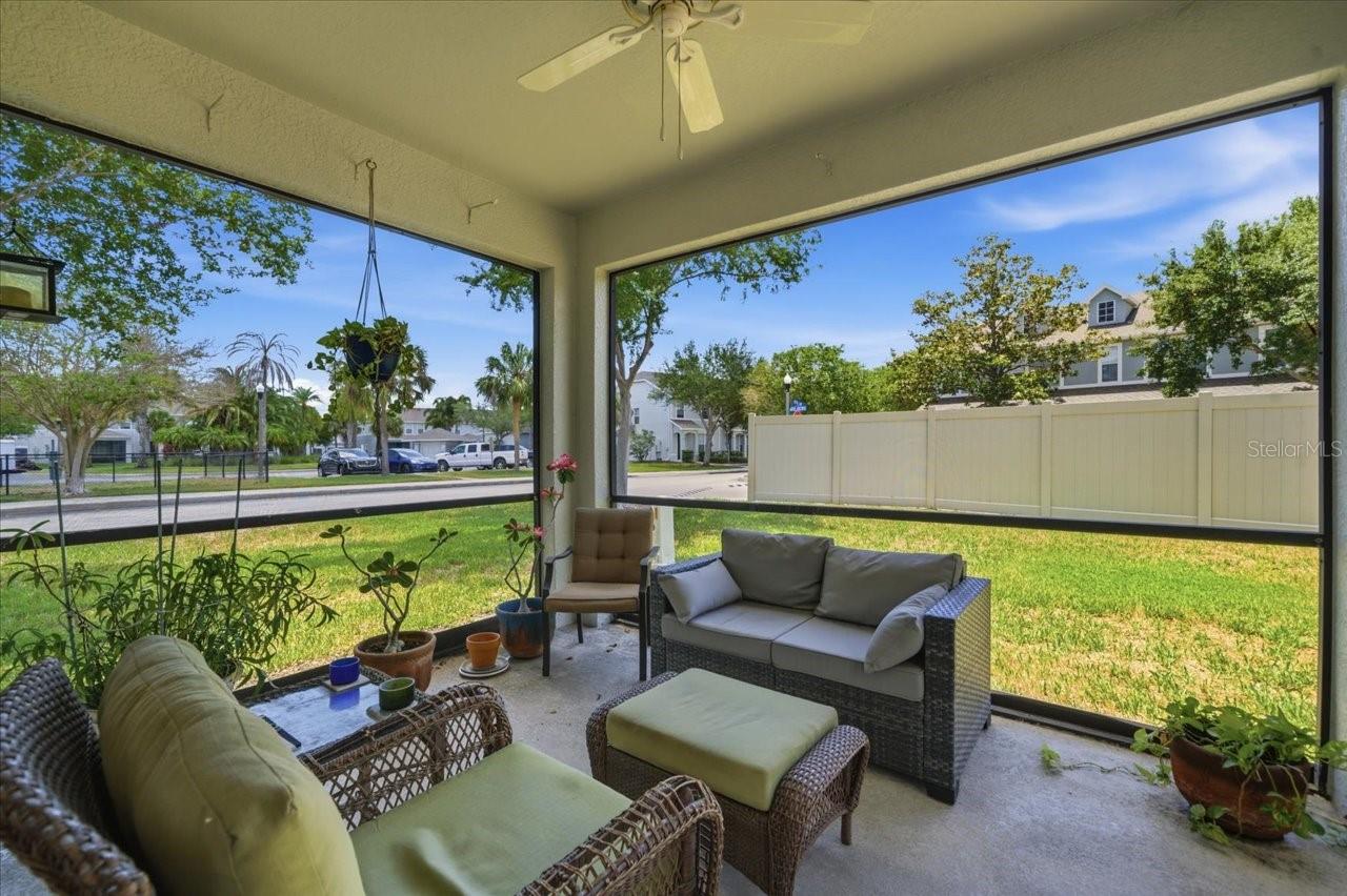 Corner unit- no rear neighbors!