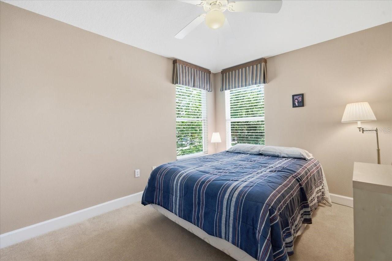 2nd bedroom