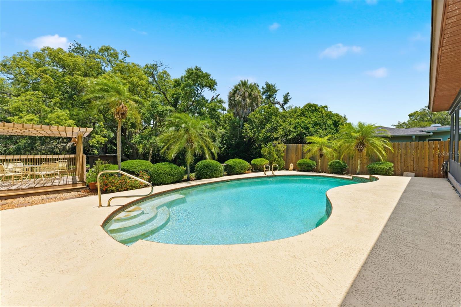 Spacious Pool Deck