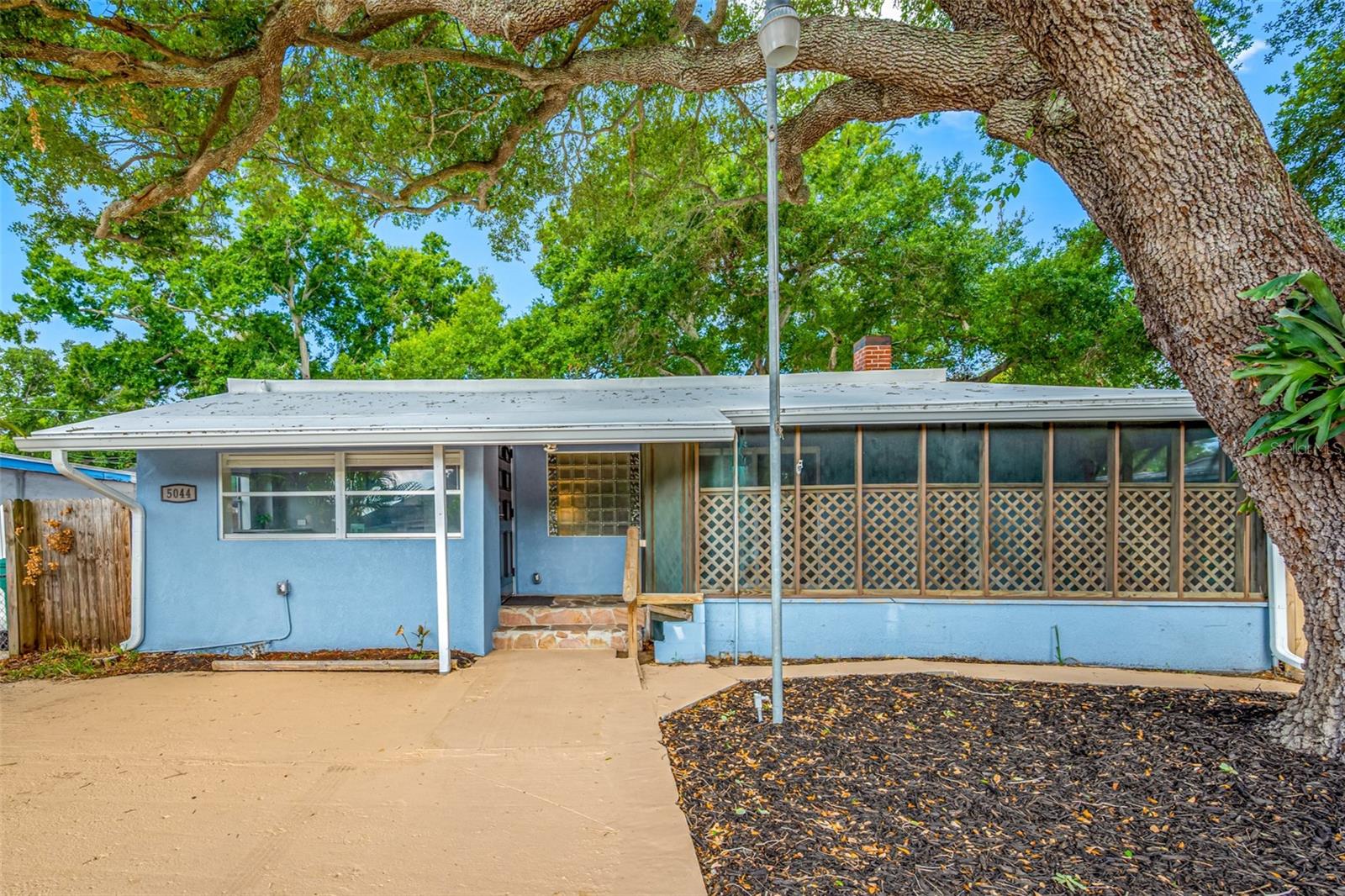5044 Betty St N, Saint Petersburg, FL 33709. 3 Bedroom, 2 Bathroom home.