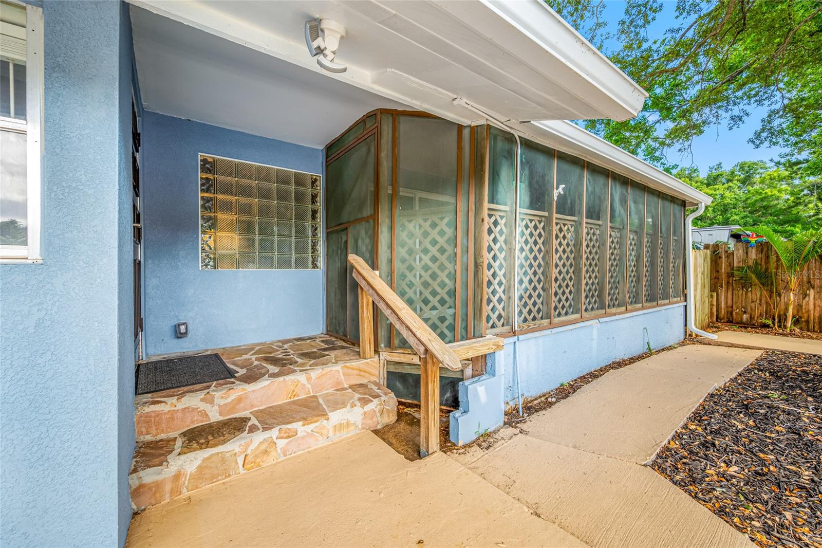 5044 Betty St N, Saint Petersburg, FL 33709