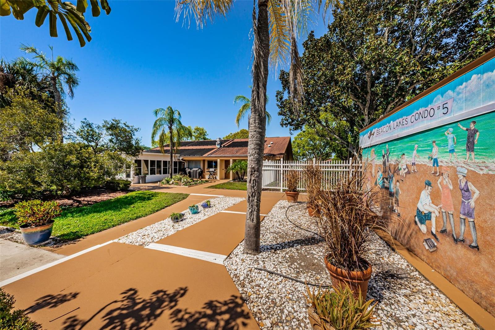 55+ Beacon Lakes
