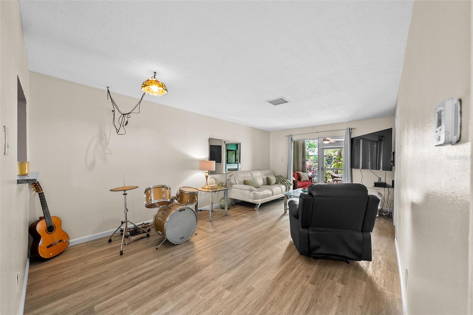 Open spacious Living and Dining Areas