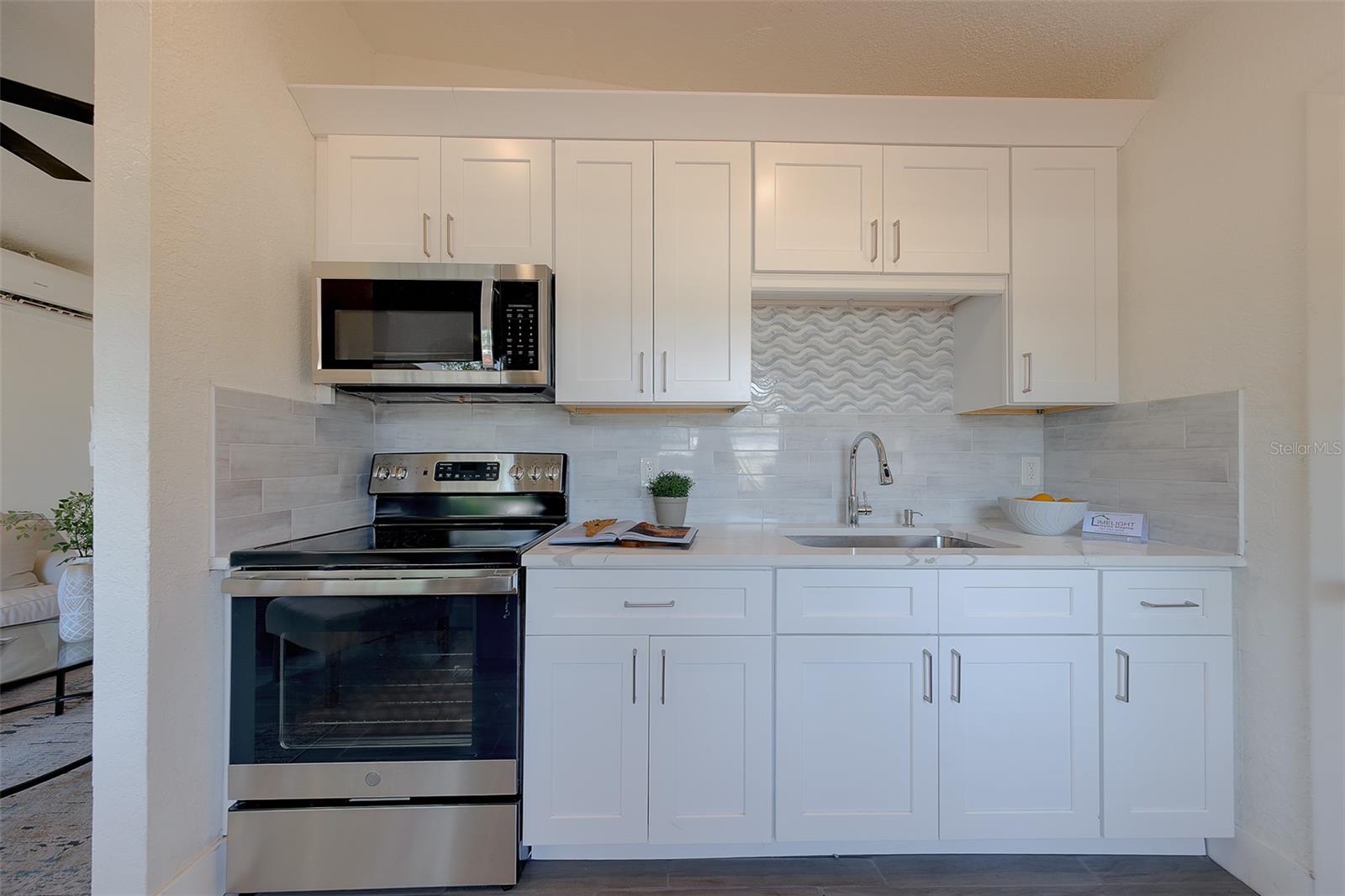 36 INCH UPPER SOLID WOOD CABINETS