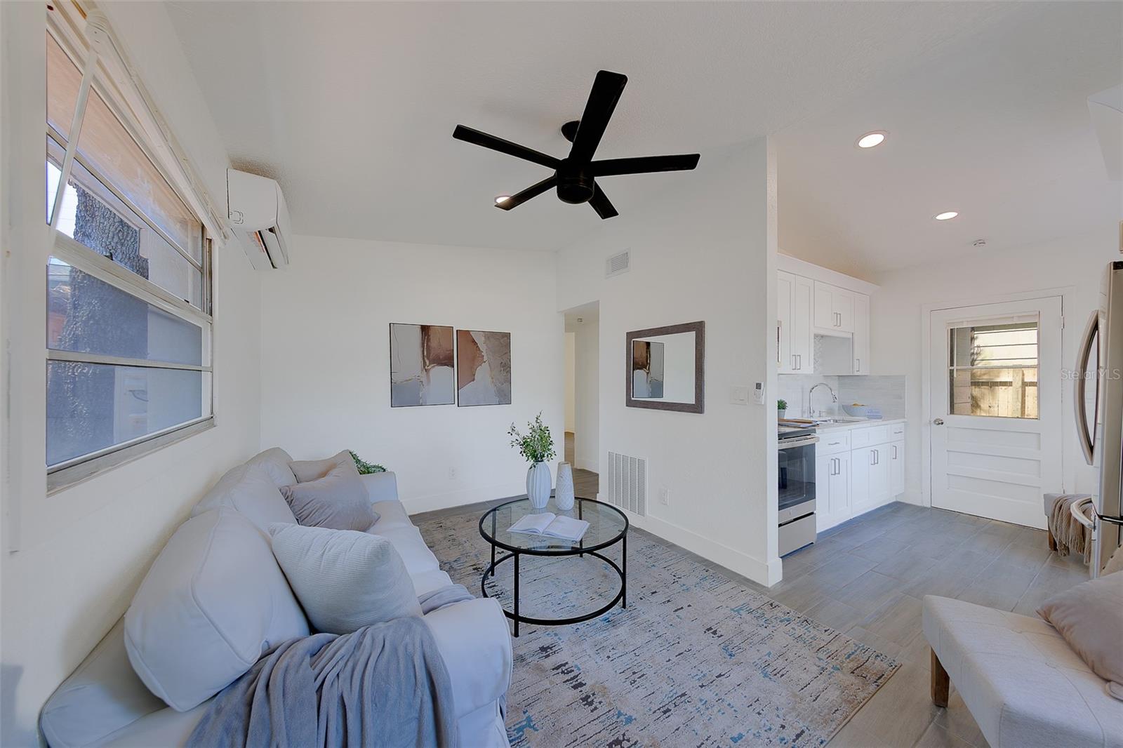 LED RECESSED LIGHTING