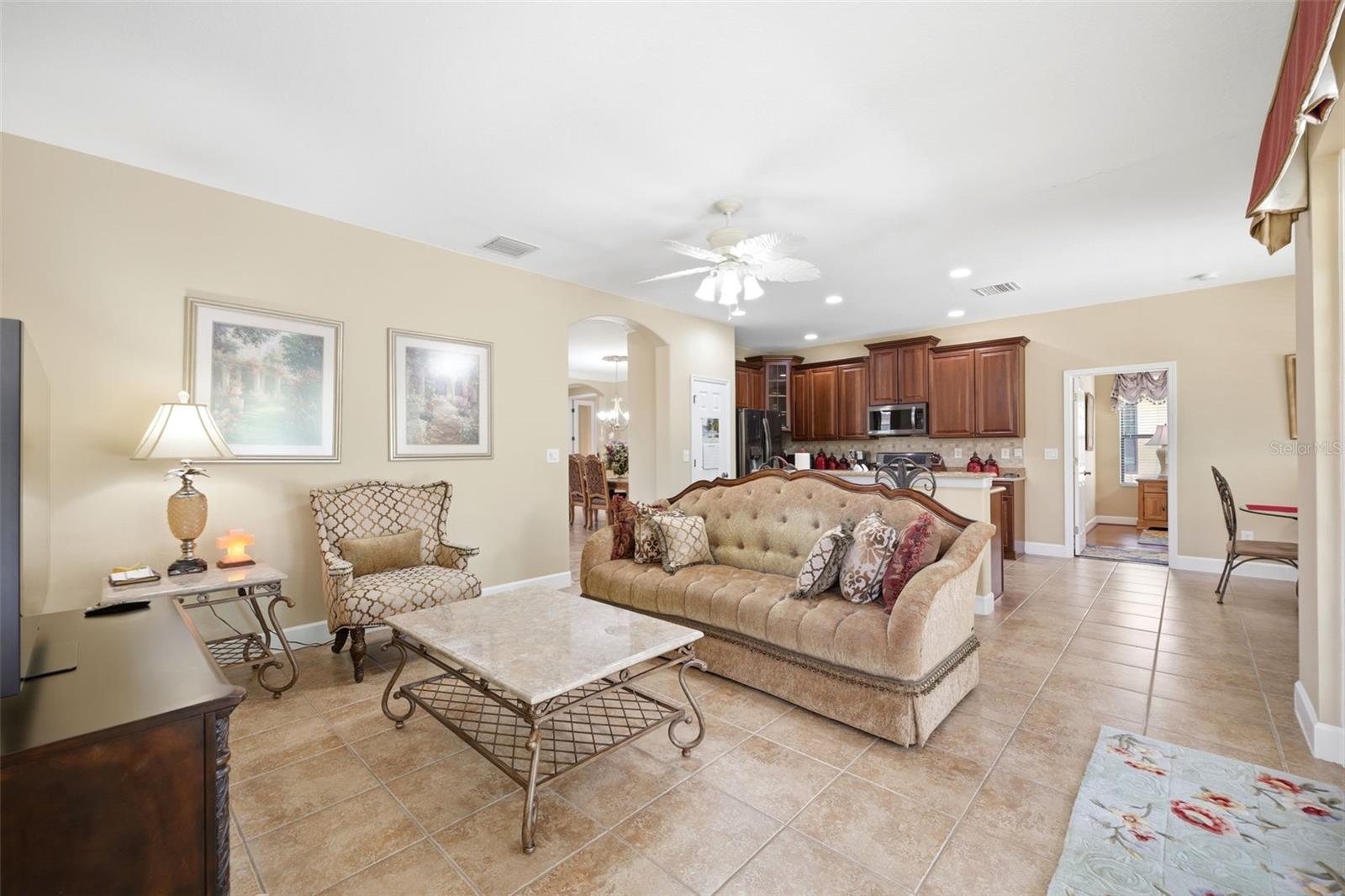 Kitchen/Living Room
