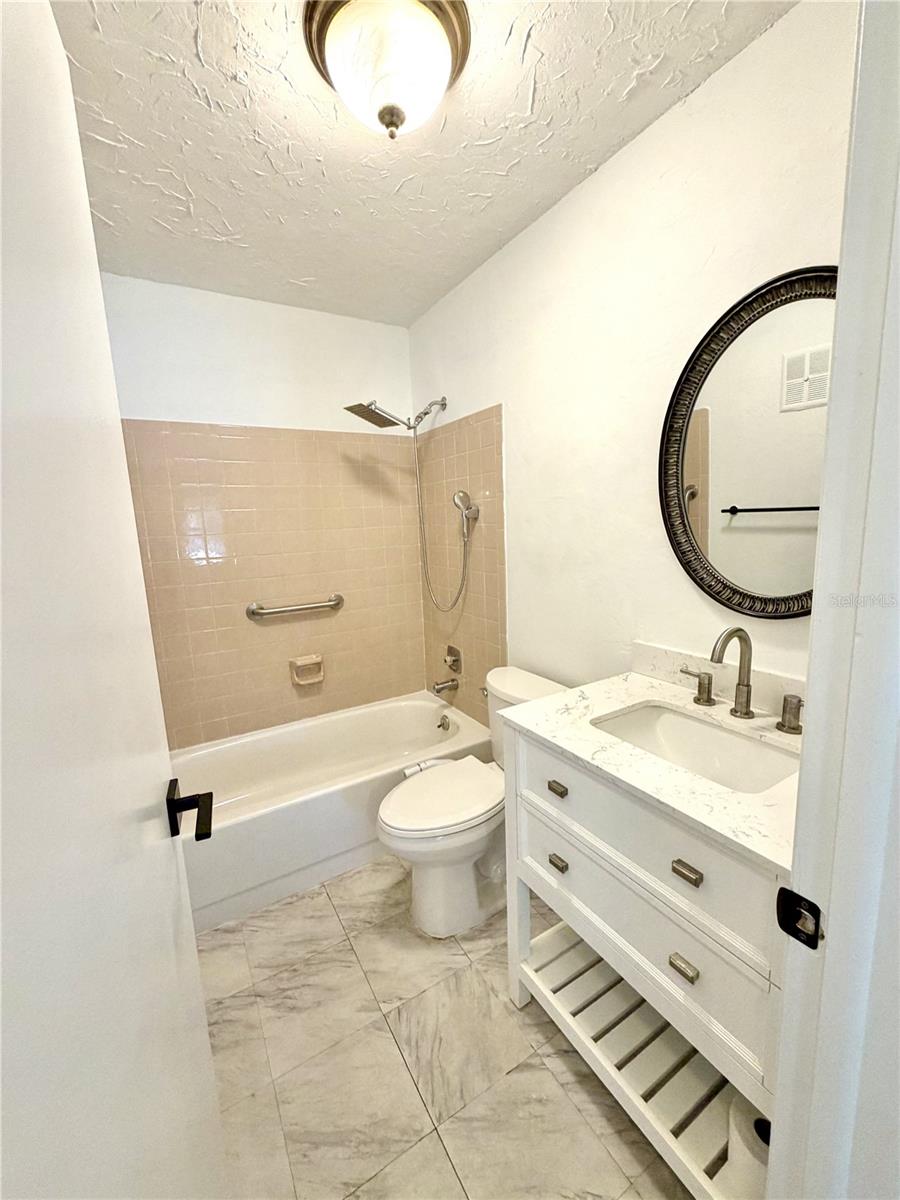 Hall Bath with Tub