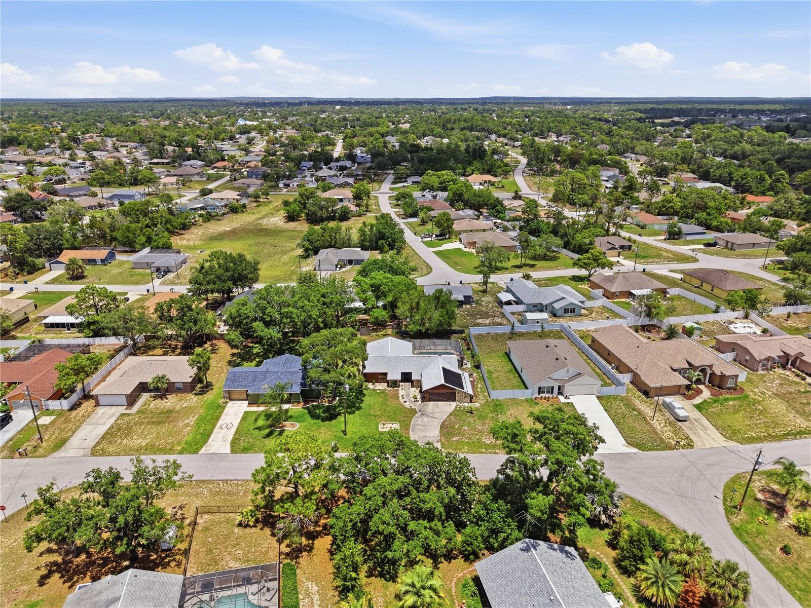 W7885989