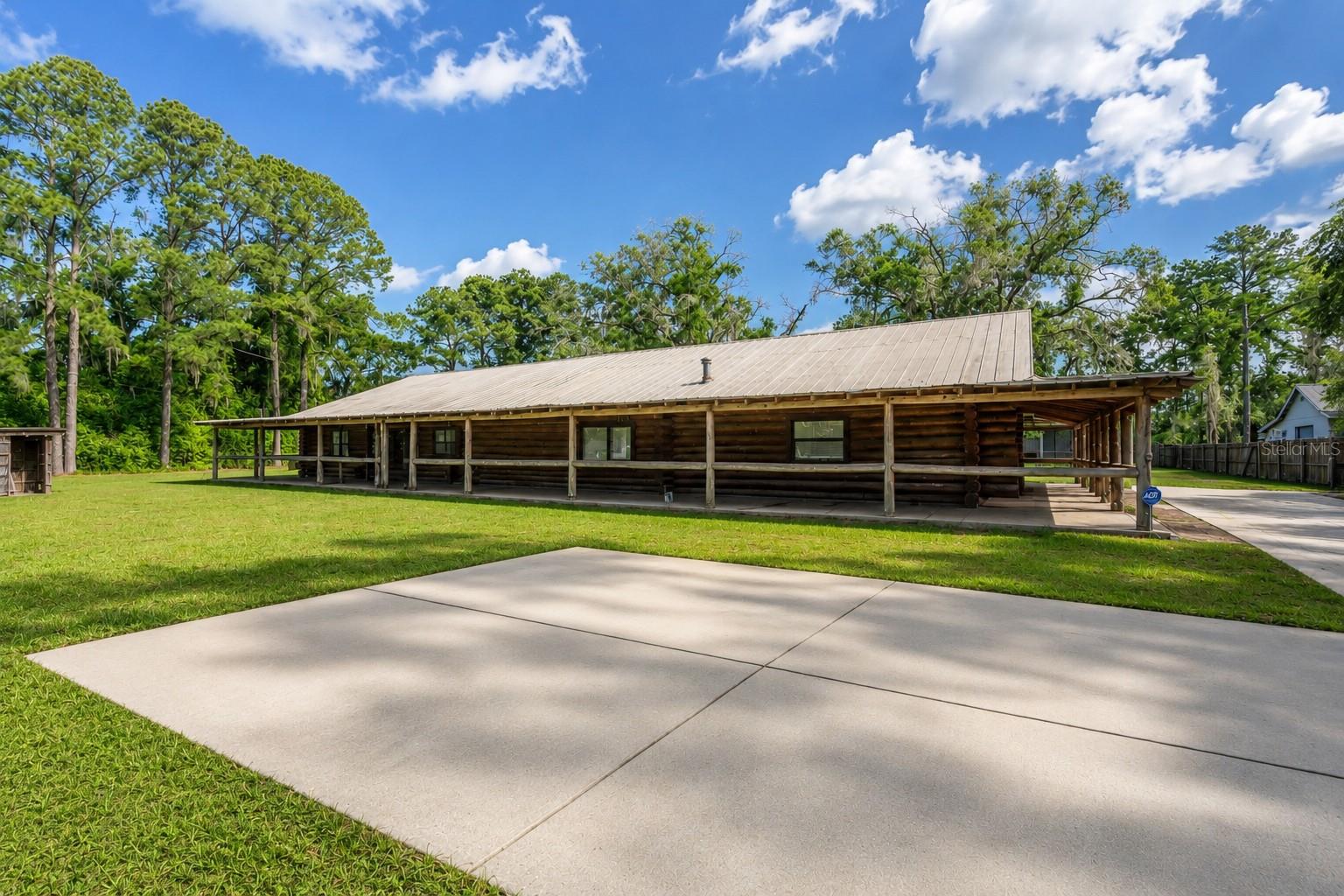 Log Cabin House