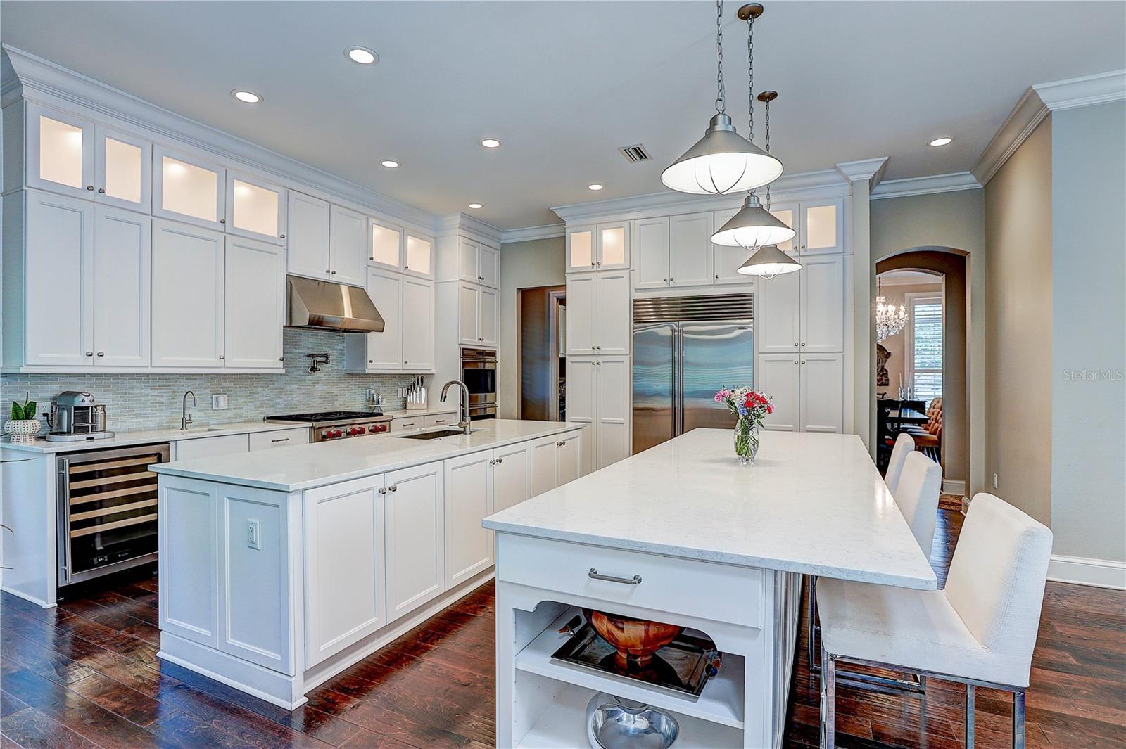 Gourmet kitchen with double islands