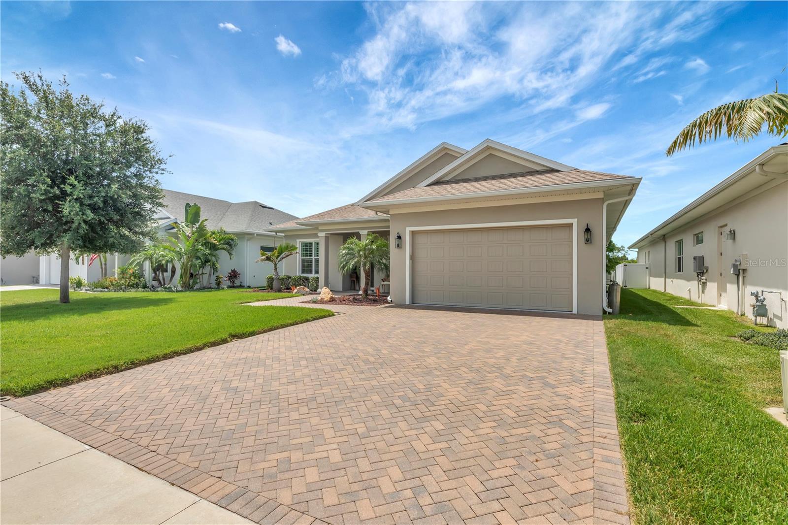 Custom Landscape & Paved Driveway