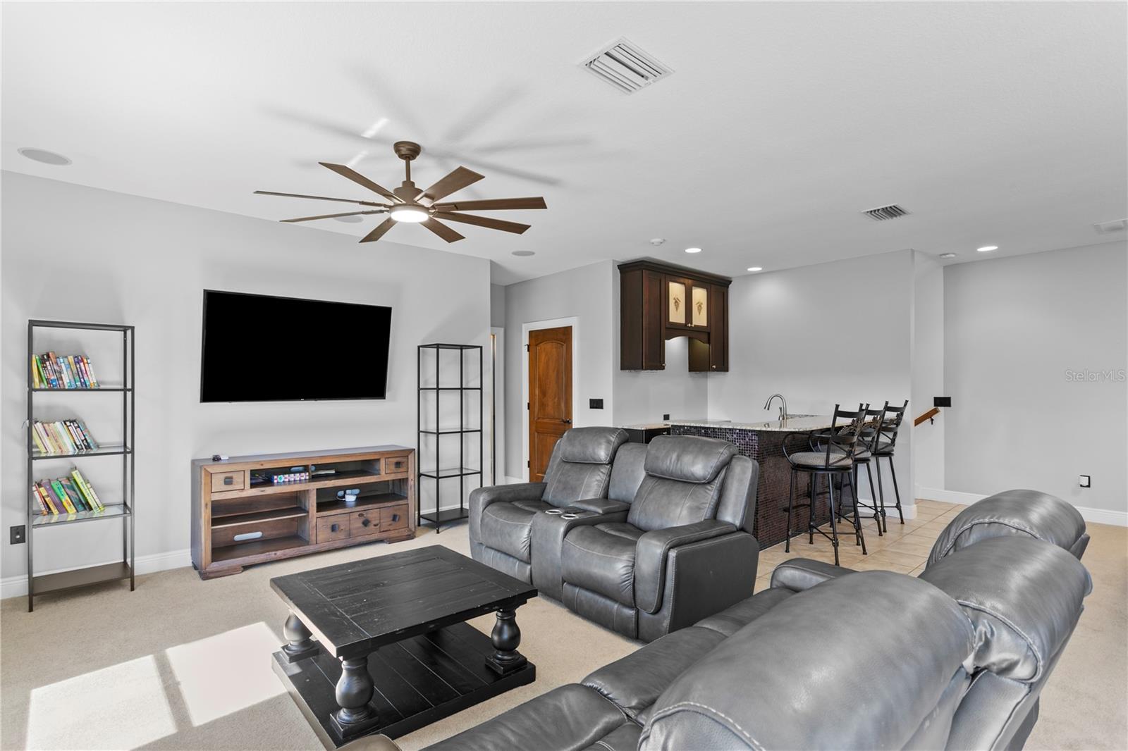 Upstairs Bonus Room