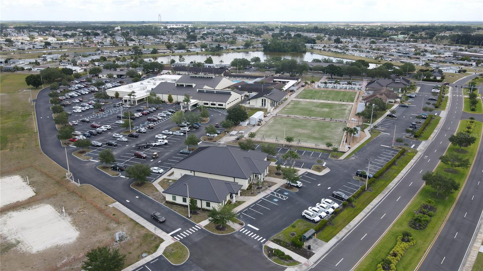 Overhead view of Sun City complex with plenty of parking