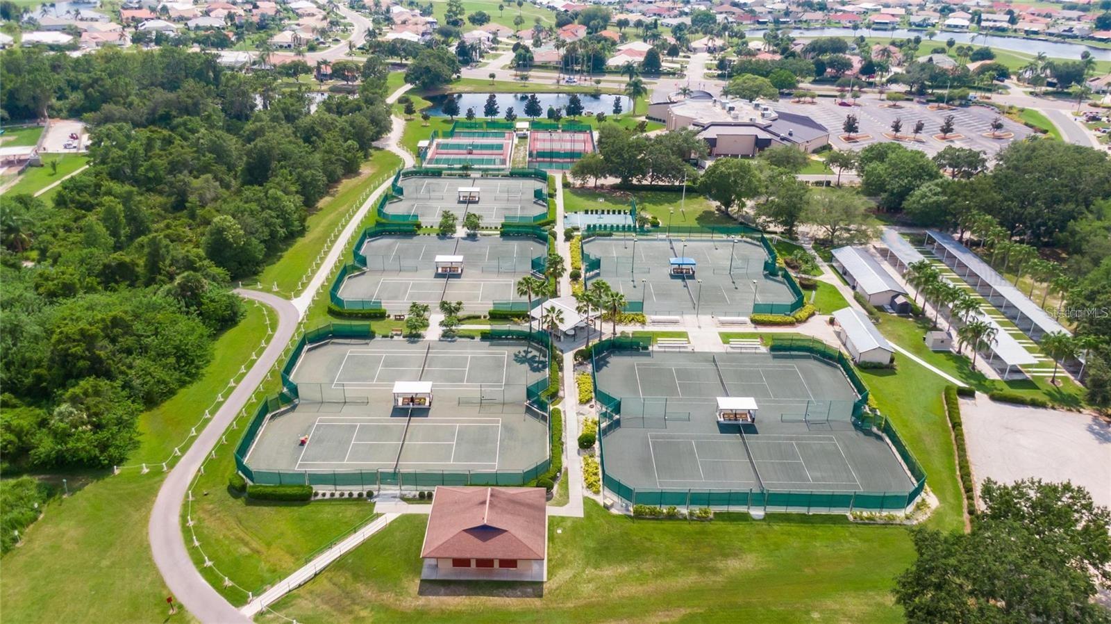 Sun CIty Center tennis courts