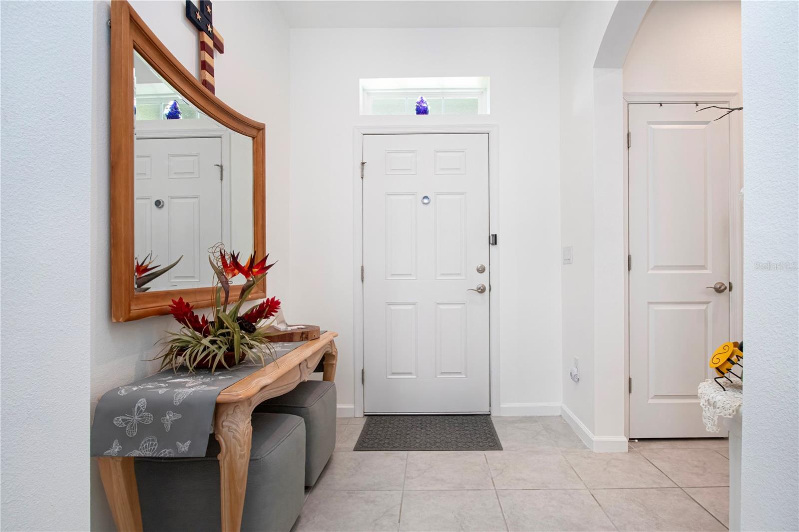 Foyer entry