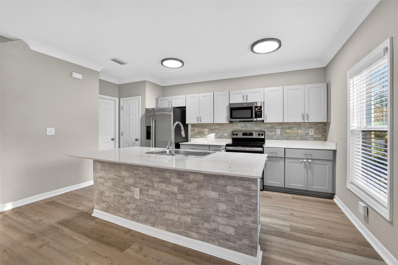 Chefs Kitchen with Upgrades