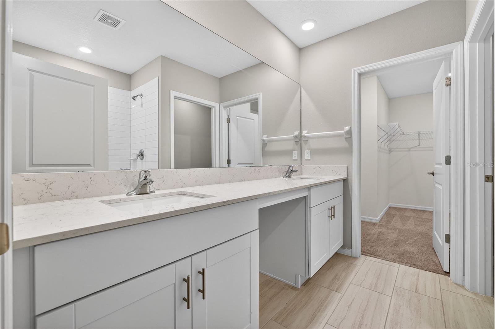 Primary En Suite Bath