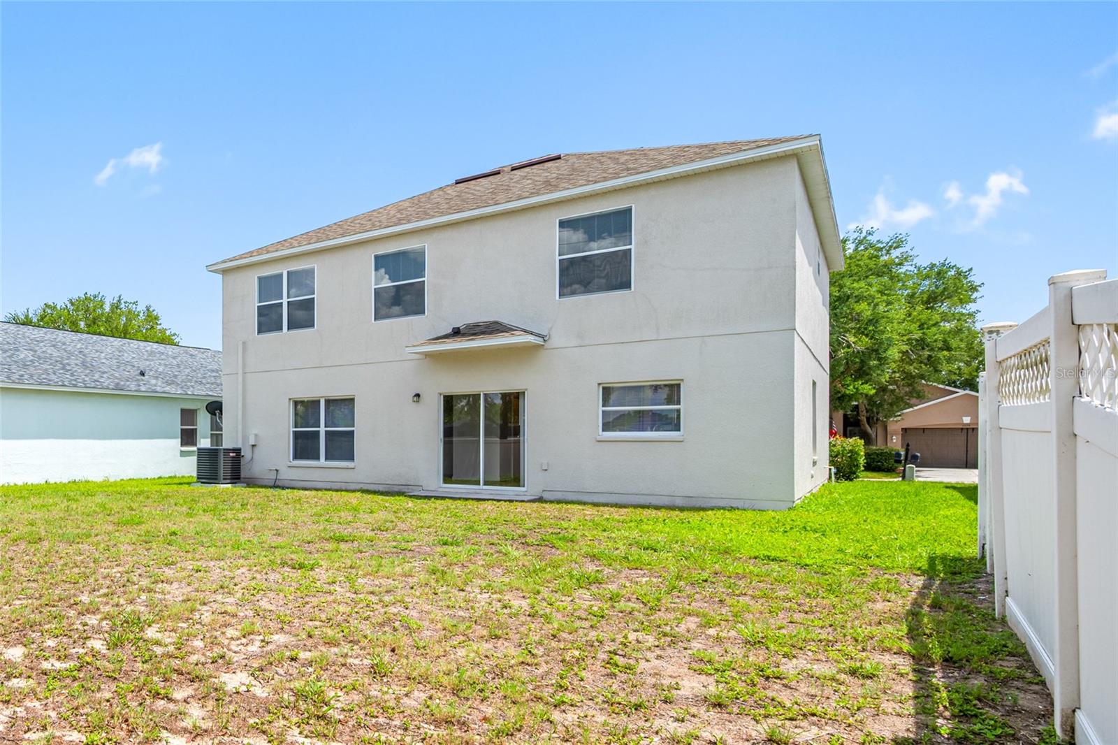 Large Yard with Partial Fence with ability to complete fence!