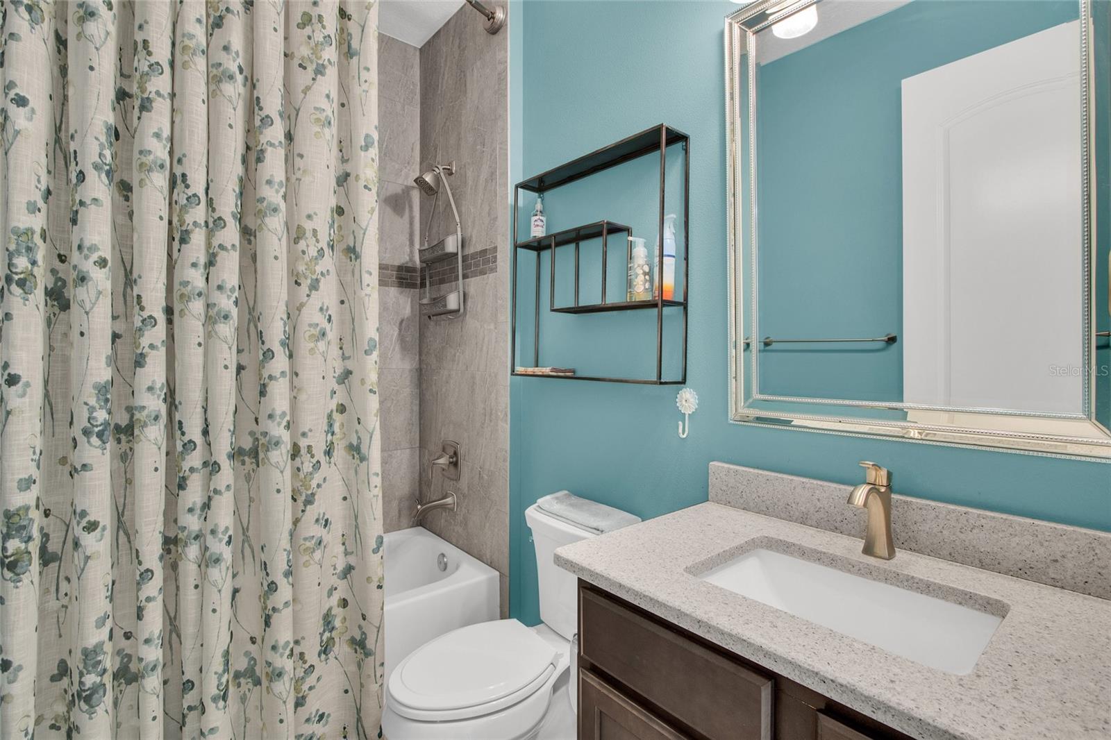2nd Bathroom