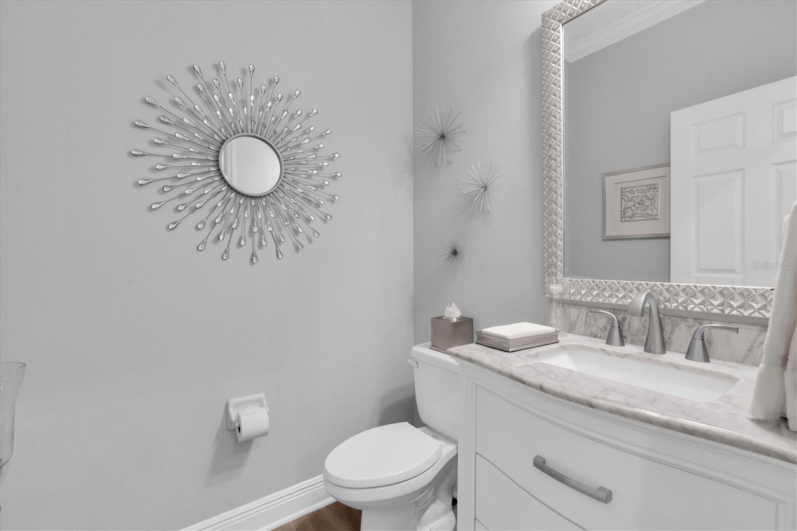 1ST FLOOR GUEST HALF BATH