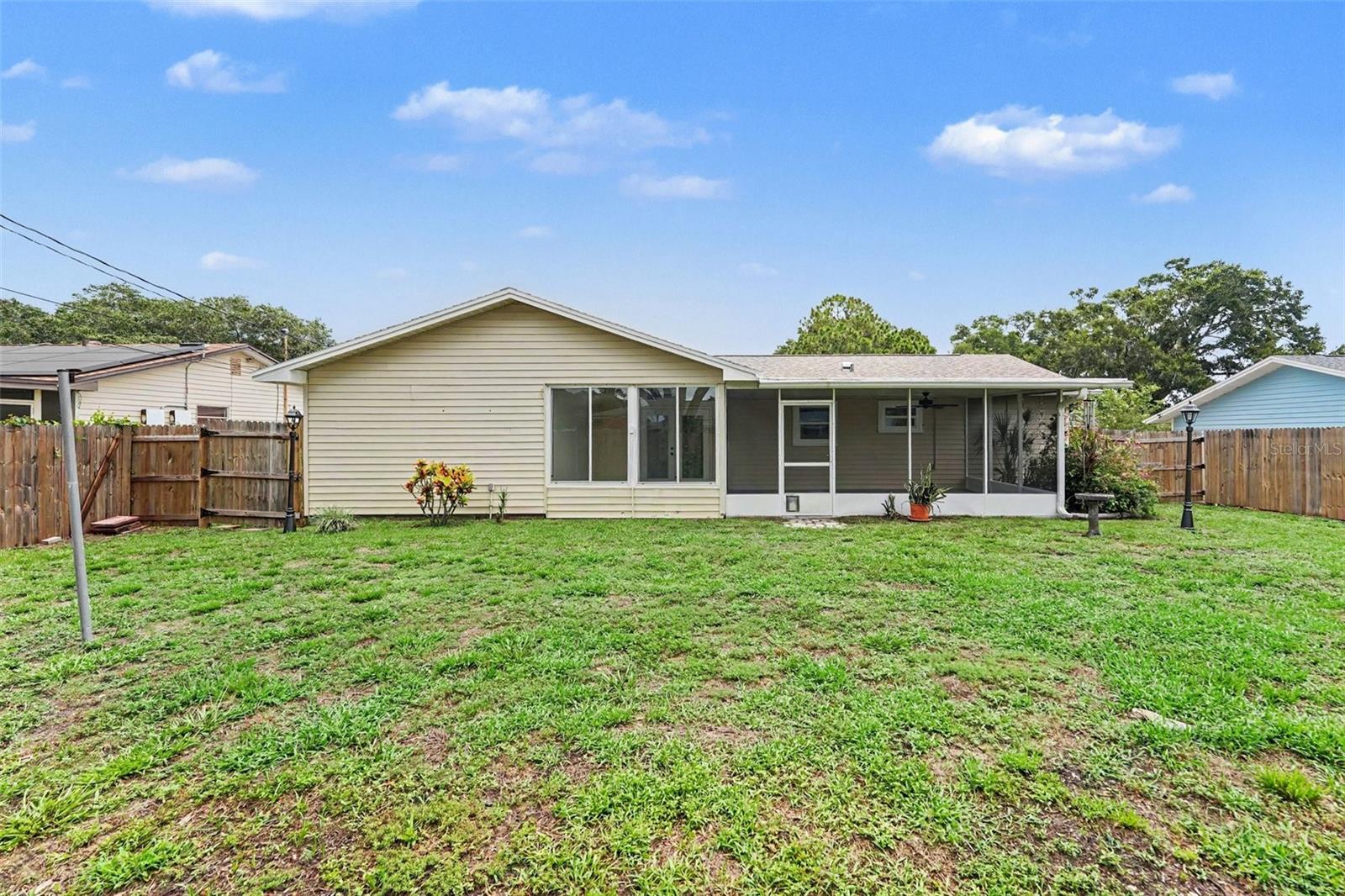 Make 1836 Diane Drive Your New Home!