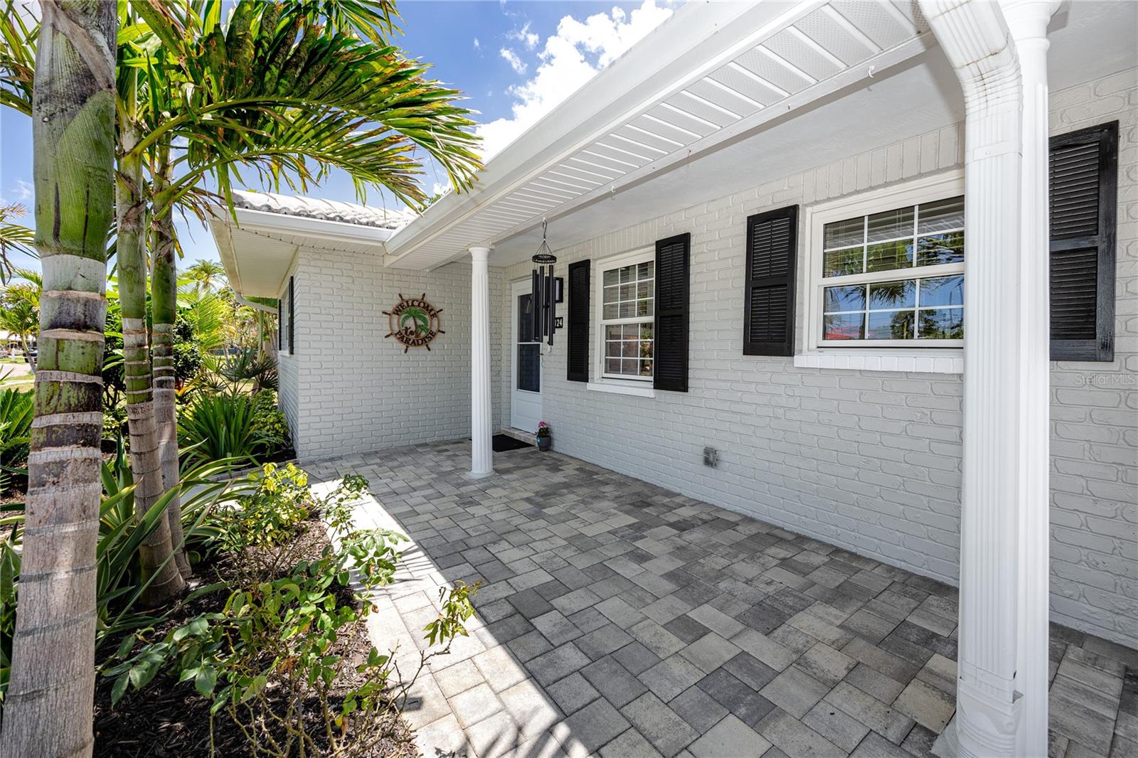 covered front porch