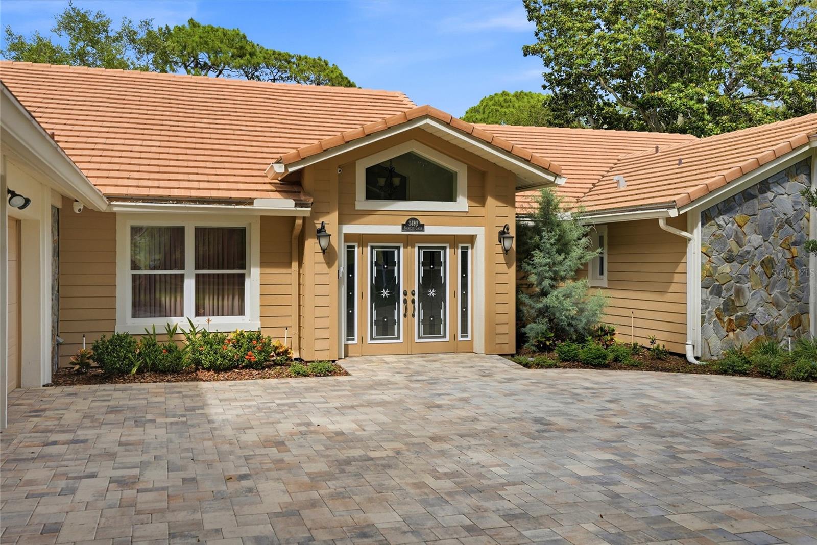 Welcome home. More than aconcrete block structure, thisproperty is an experience