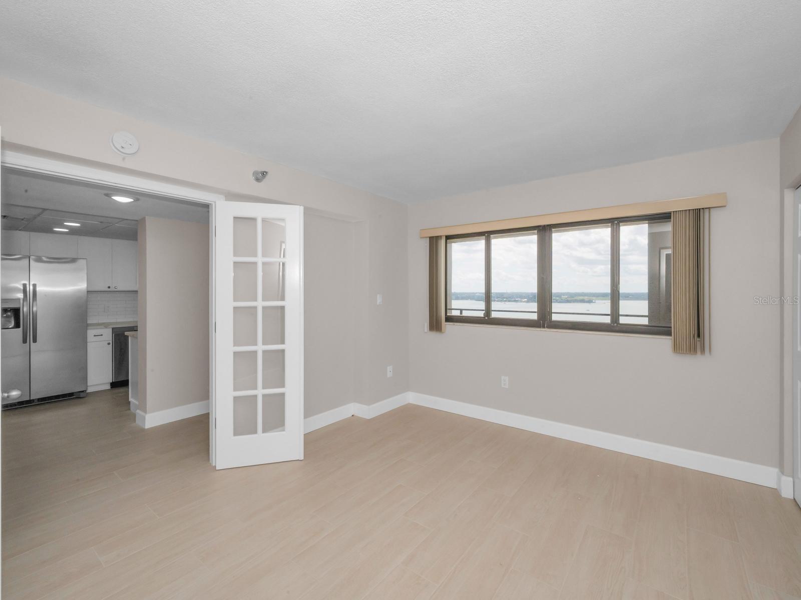 Light & Bright 2nd Bedroom Ensuite Ensures Guest Privacy and offers Lighted Intracoastal Water Views!