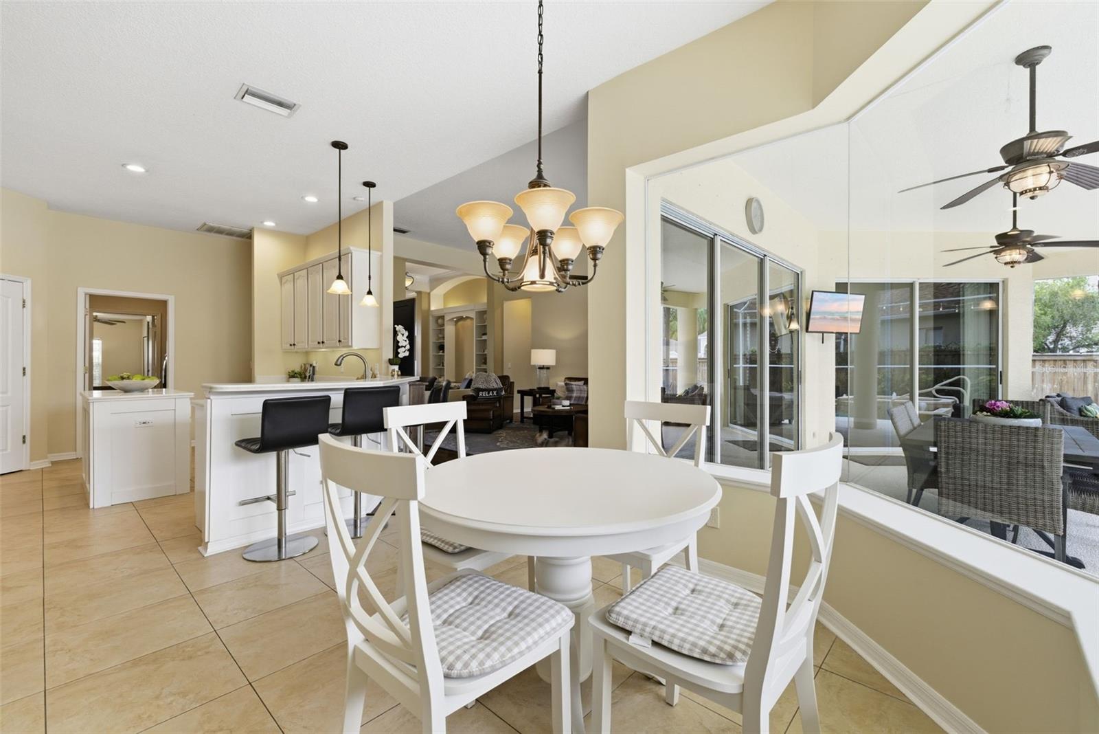Kitchen dining area with aquarium window