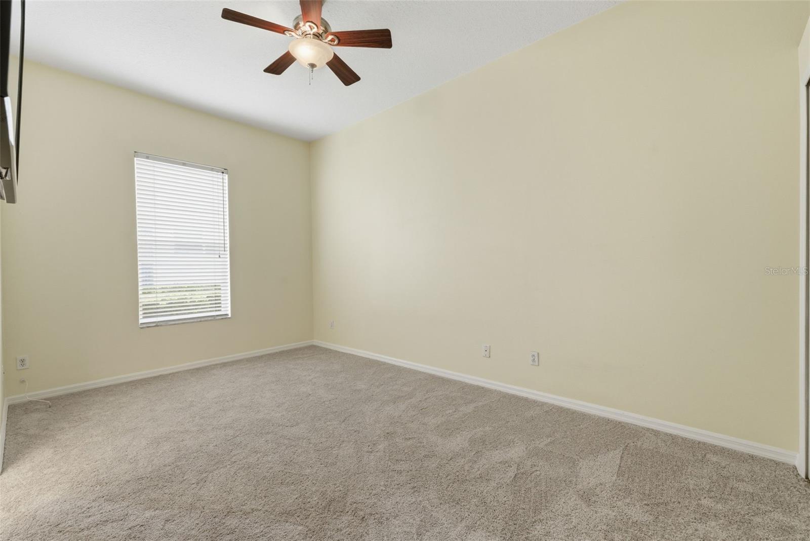 Guest bedroom 3