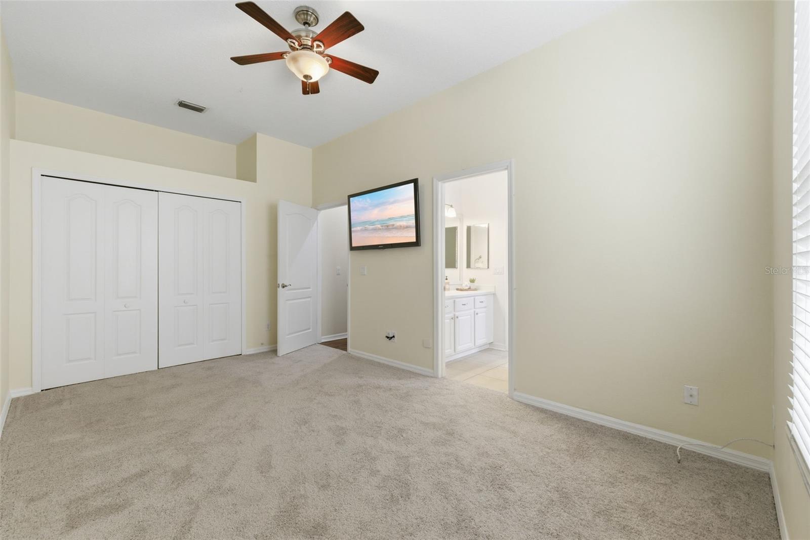 Guest bedroom 3