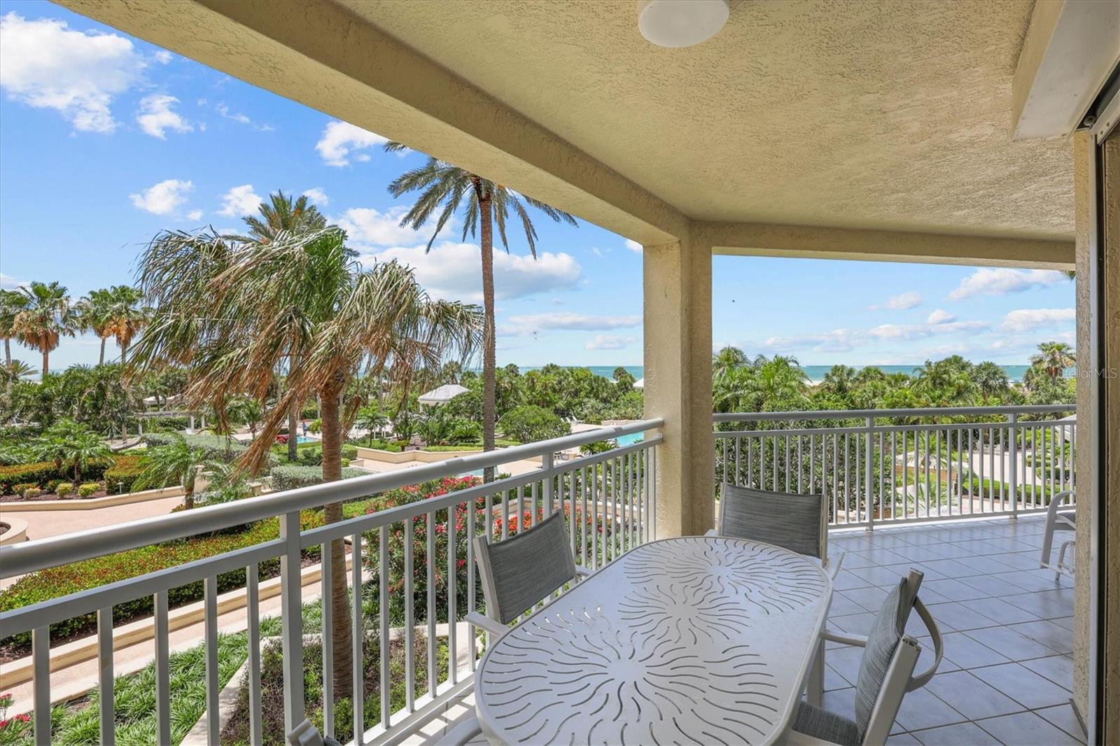 Wrap around Balcony