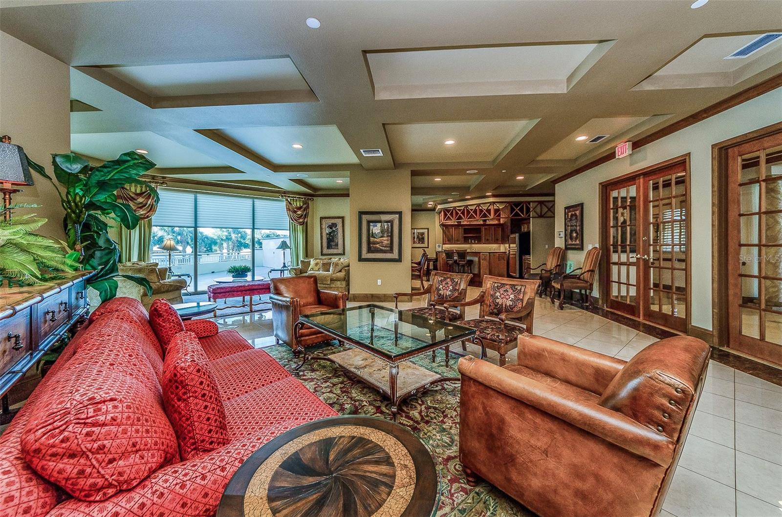 Owners Lounge