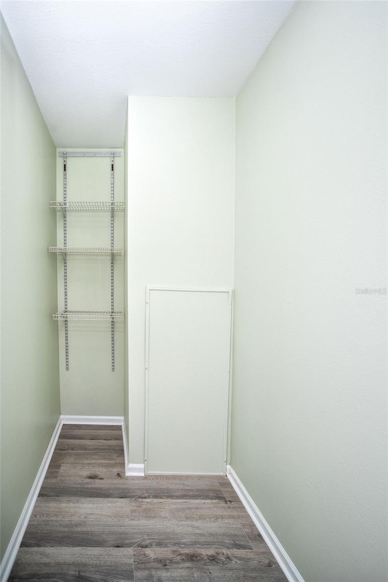 Walk-in closet