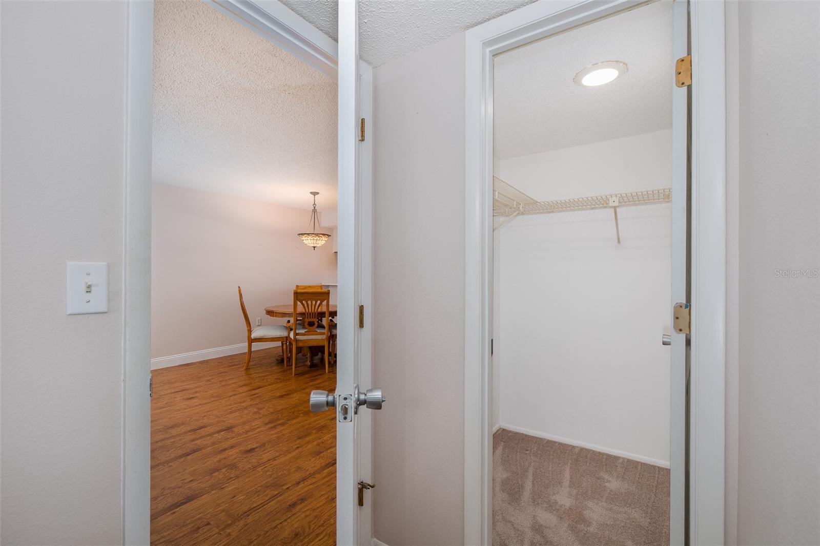 Walk in closet 2