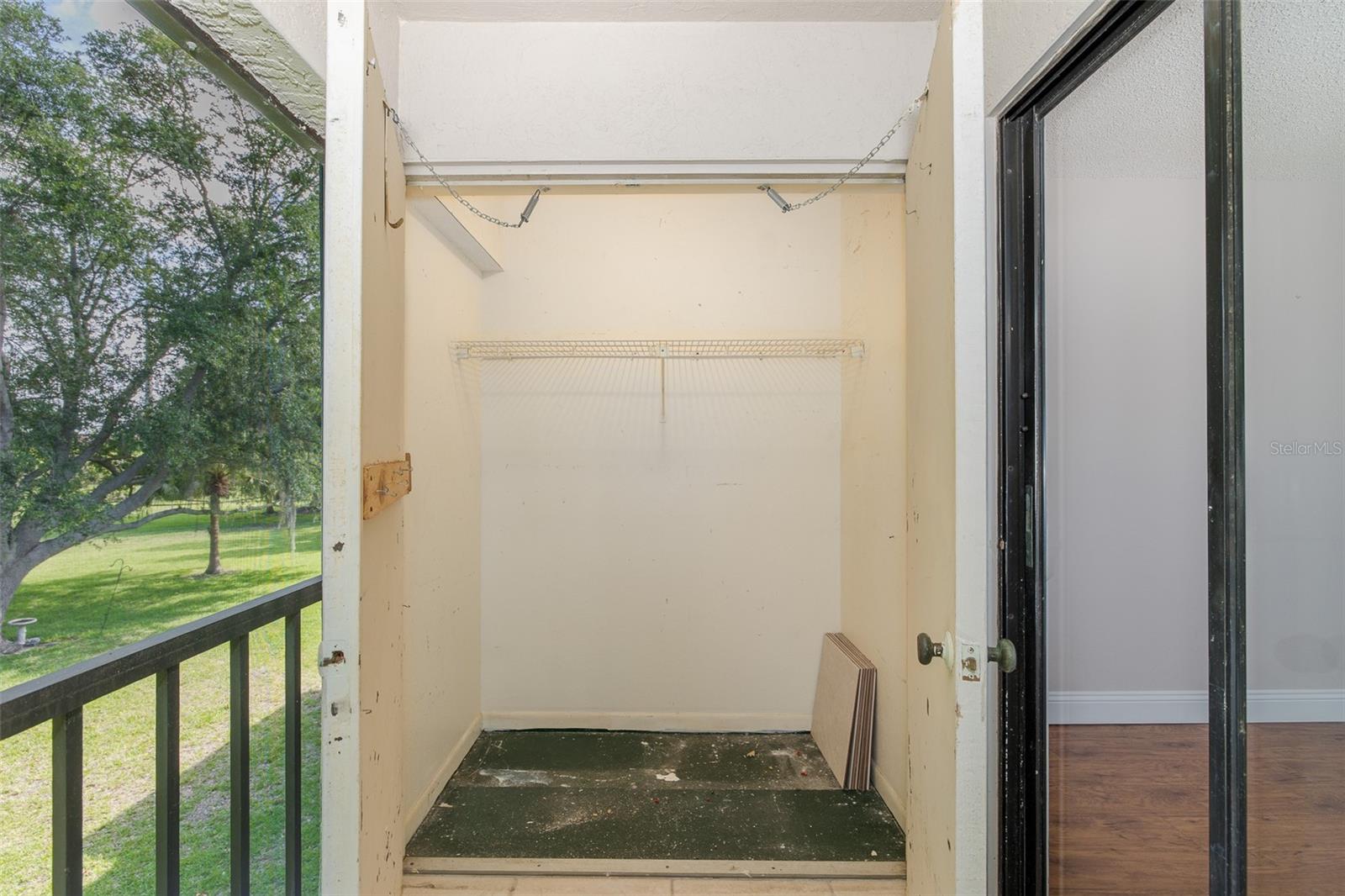 Storage room off the back lanai