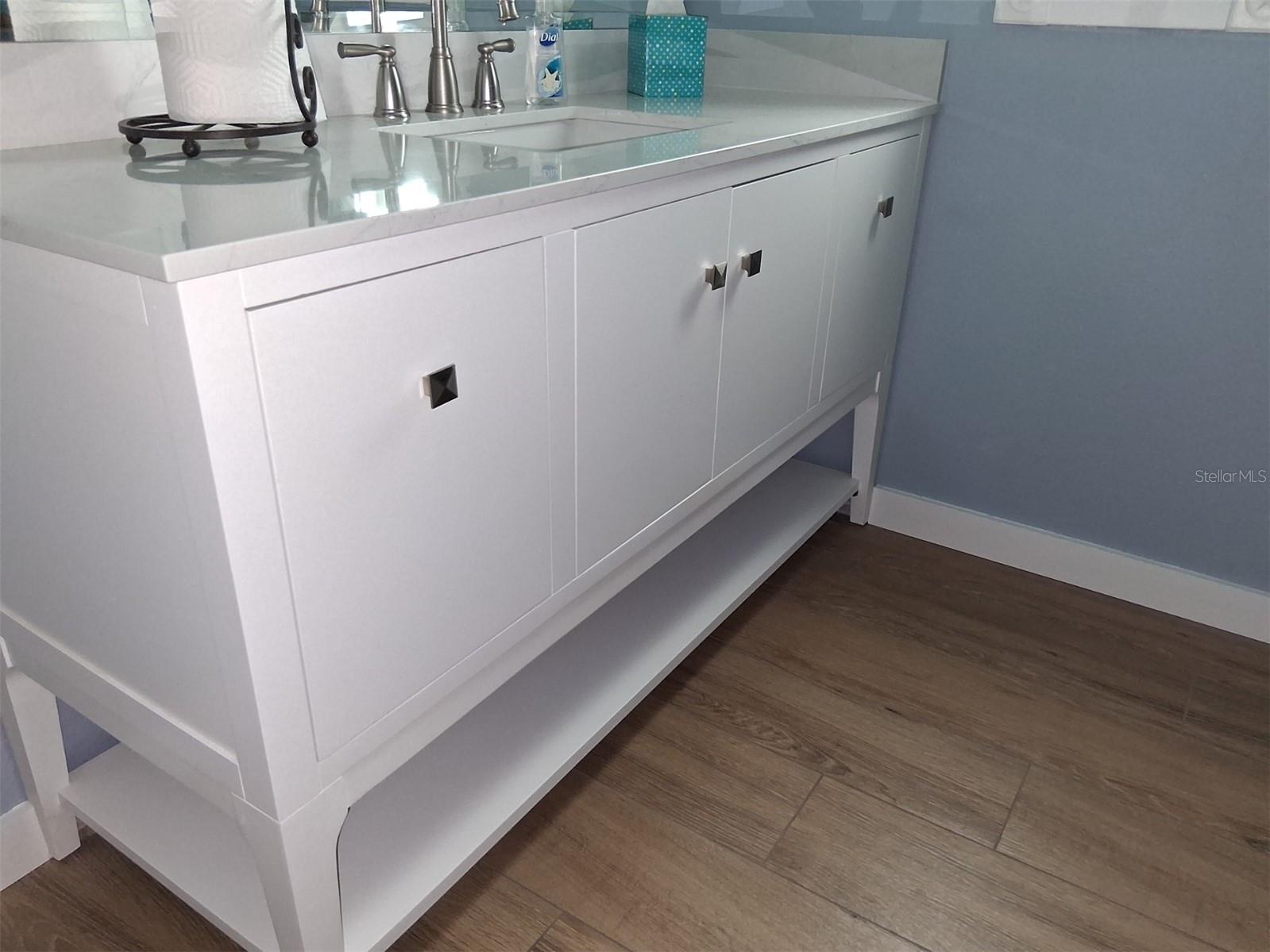 Downstairs bath - new vanity!