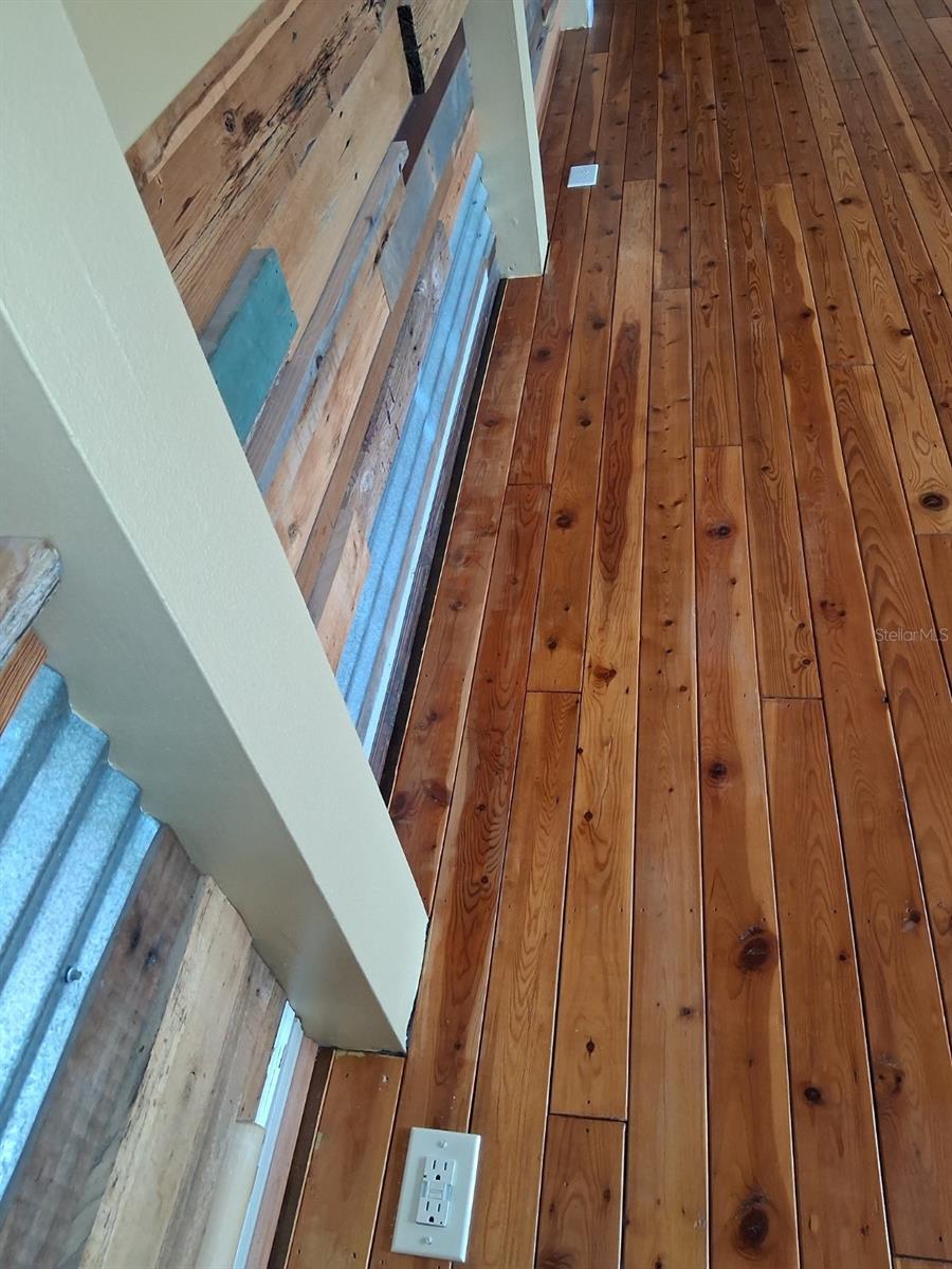 Loft room - very convenient electrical outlets in floor.