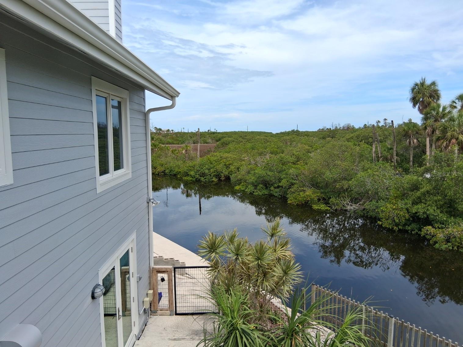 Wonderful views like this one from the upper deck!