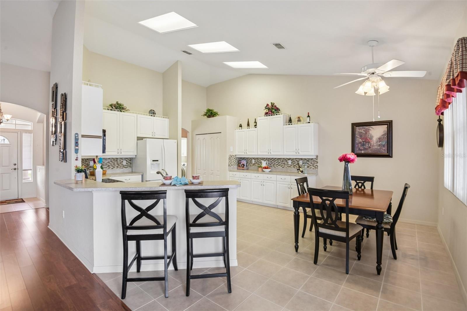 Breakfast Bar
