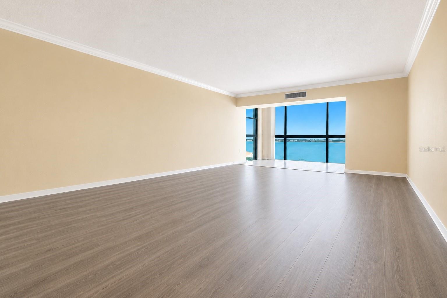 Living room with an amazing view.
