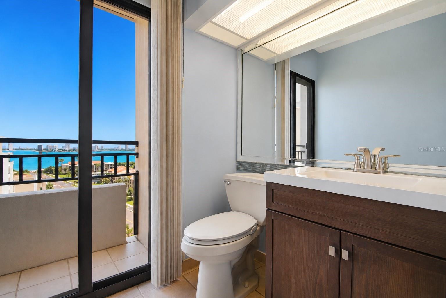 Guest bathroom.