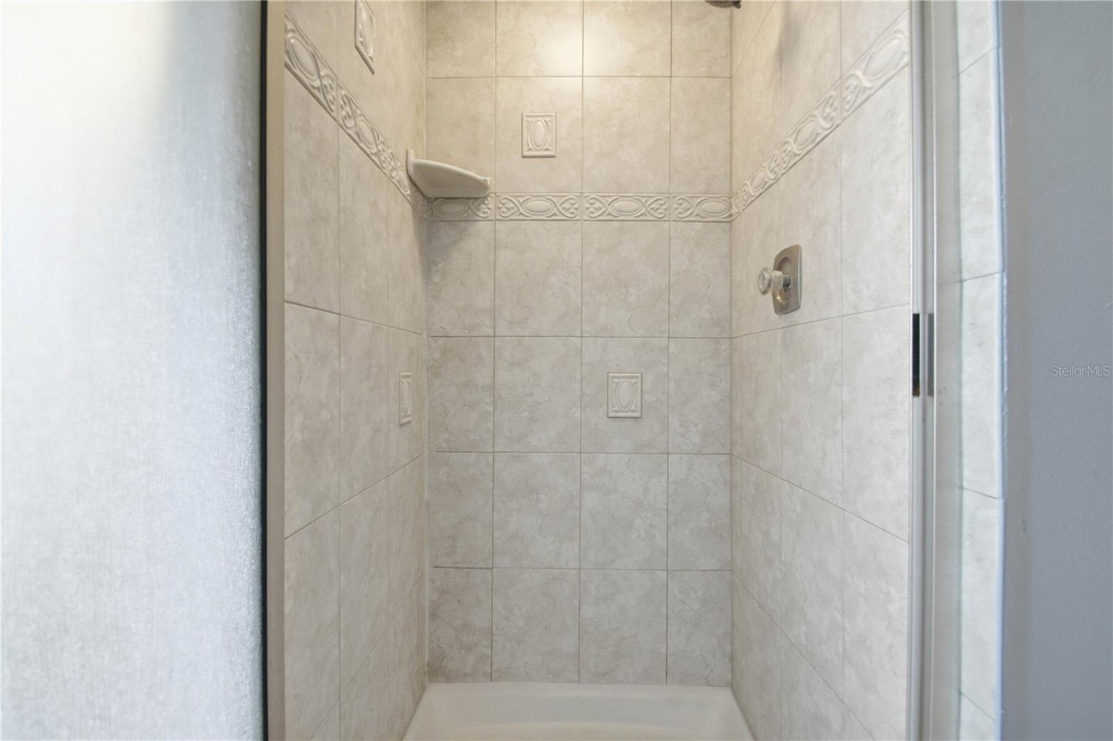 Guest bathroom.